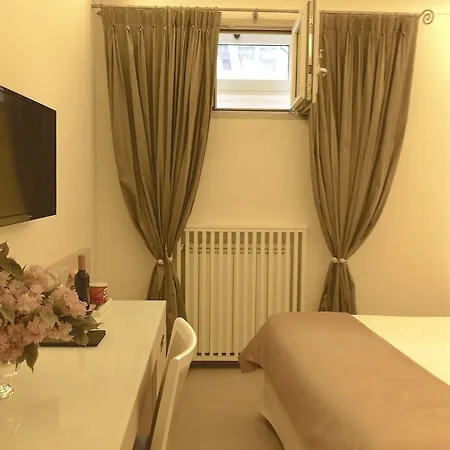 Augustana House And Pensionat 4*
