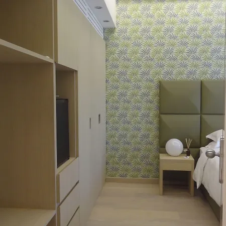 Augustana House And 4*