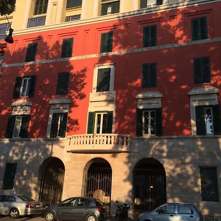 Augustana House 2*