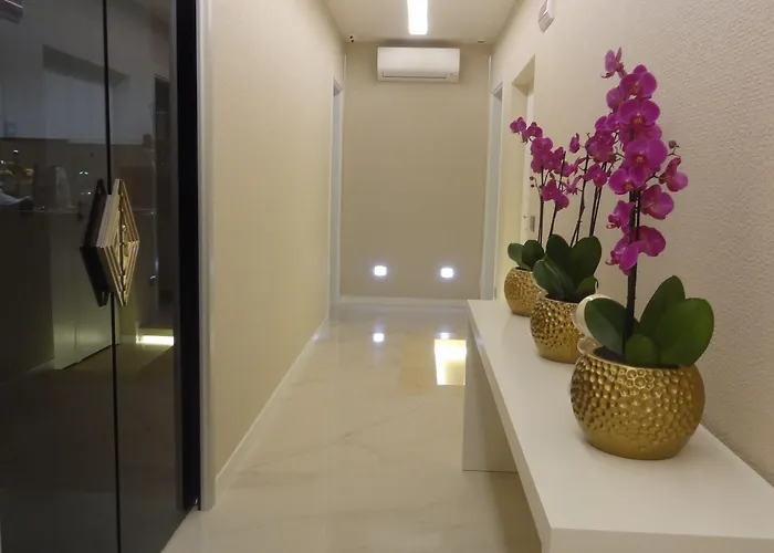 Gasthuis Augustana House And