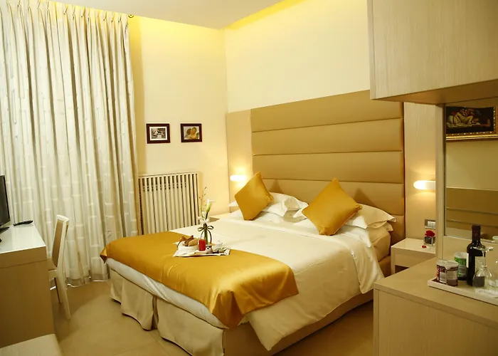 Augustana House And 4* Rome