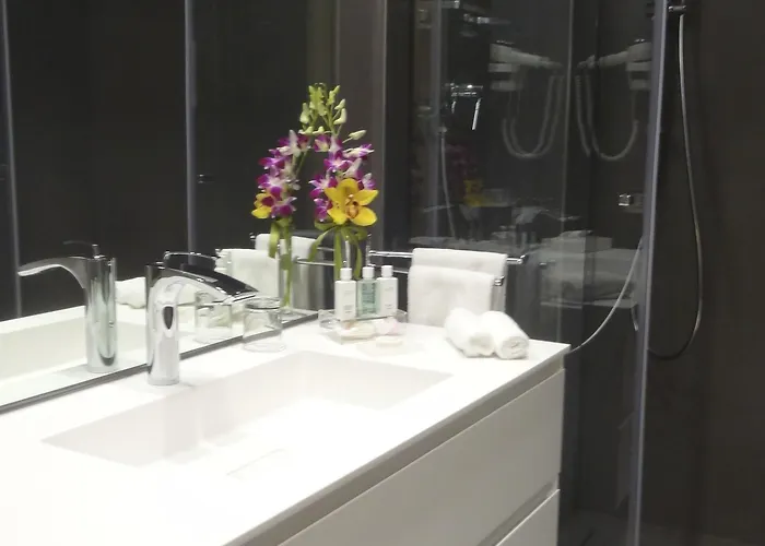 Augustana House And 4*