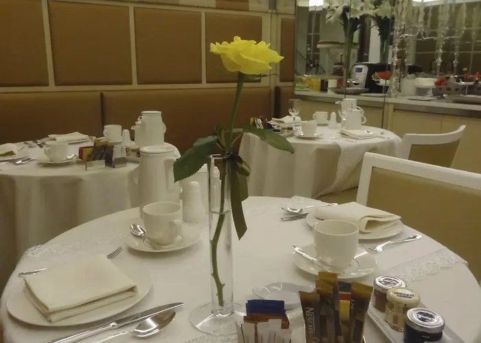 Augustana House And Gasthuis 4*