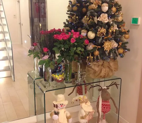 Augustana House And 4*